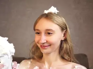 ElviaDunkum's Live Sex Cam Show