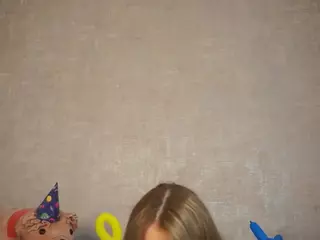 ElviaDunkum's Live Sex Cam Show