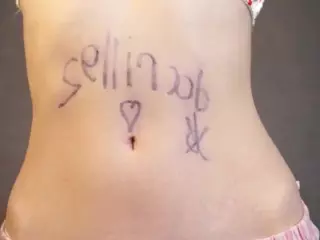 ElviaDunkum's Live Sex Cam Show