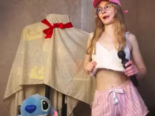 ElviaDunkum's Live Sex Cam Show