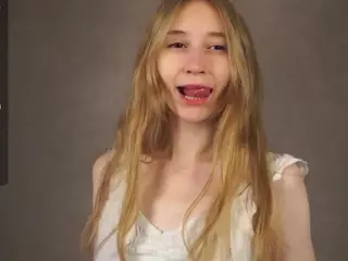 ElviaDunkum's Live Sex Cam Show