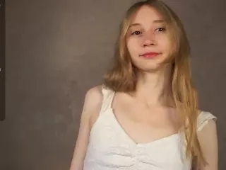 ElviaDunkum's Live Sex Cam Show