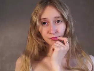 ElviaDunkum's Live Sex Cam Show