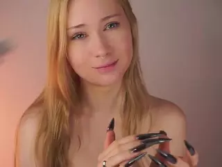 ElwynaHeckler's Live Sex Cam Show