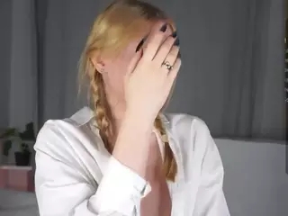 ElwynaHeckler's Live Sex Cam Show