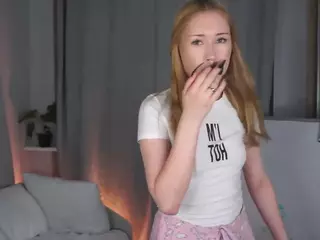 ElwynaHeckler's Live Sex Cam Show