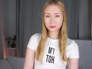 ElwynaHeckler's Live Sex Cam Show