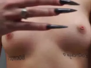 ElwynaHeckler's Live Sex Cam Show