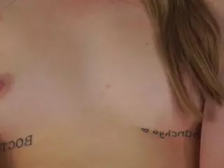 ElwynaHeckler's Live Sex Cam Show