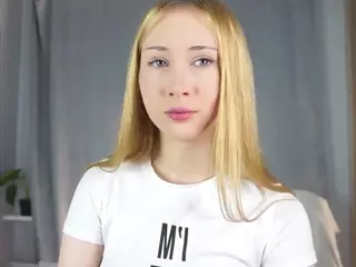 ElwynaHeckler's Live Sex Cam Show