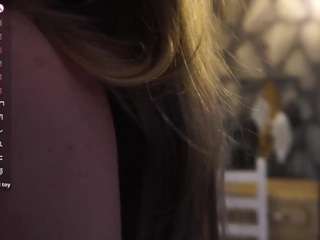 lynboone Live Webcam on CamSoda