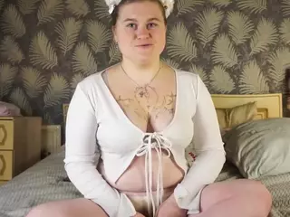 LynBoone's Live Sex Cam Show