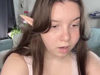 PollyGross live cam preview