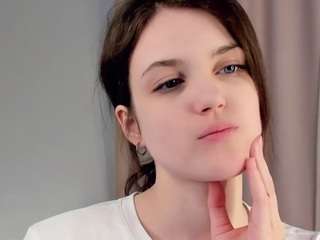 le modèle rexannecrull est en webcam porno dans un show sur le site camsoda, il possède les tags suivants: ahegao,athletic,toys,skinny,no smoking,no drinking,moaning,lovense,huge tits,green eyes,genital piercings,flashing,doggy style,dirty talk,camel toe,brown hair,hd,petite