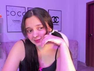 amelia-cherry Live Webcam on CamSoda