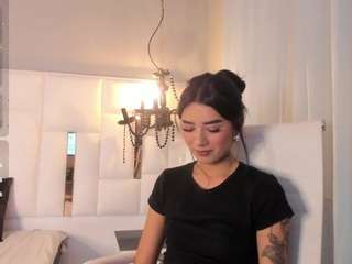 magic-scarlet webcam