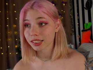 erlinafulwood Live Webcam on CamSoda