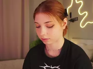Emi's Live Sex Cam Show
