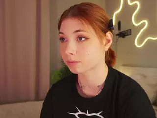 Emi's Live Sex Cam Show