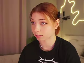 Emi's Live Sex Cam Show