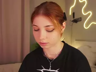 Emi's Live Sex Cam Show