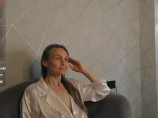 kim-carolinn