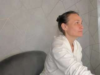 kim-carolinn