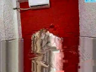 bbcdoll Live Webcam on CamSoda