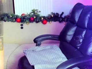 evaconors's CamSoda show and profile