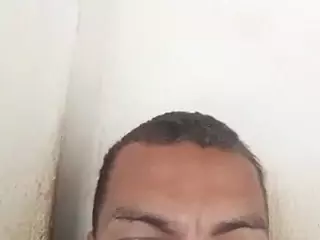 guthierry's Live Sex Cam Show
