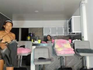 secret-lovexx1's CamSoda show and profile