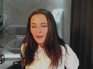 nikicutes webcam