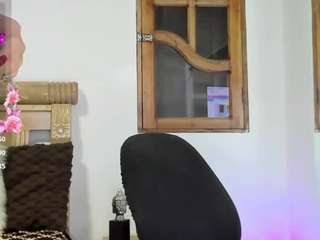 oriana-hanks live cam profile