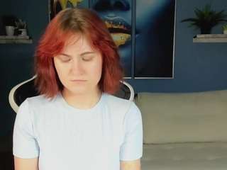 ronifox from CamSoda is Freechat