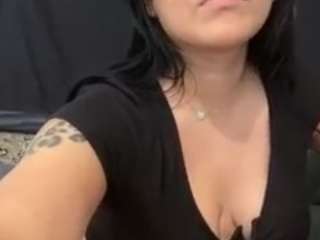 nadia06 Live Webcam on CamSoda
