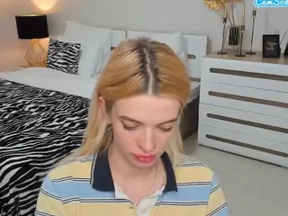 AdeleArt's Live Sex Cam Show