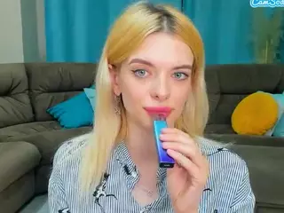 AdeleArt's Live Sex Cam Show
