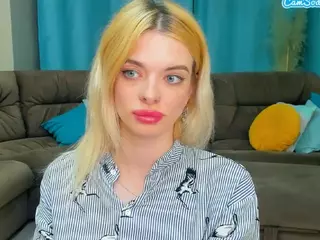 AdeleArt's Live Sex Cam Show