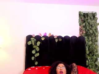 AmyBrigs live cam preview