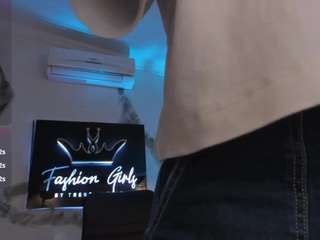 ana-ruiz webcam model