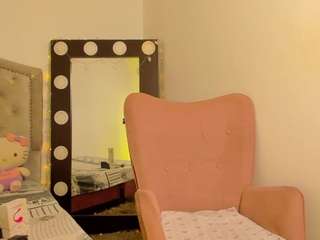 ana-ruiz's CamSoda show and profile