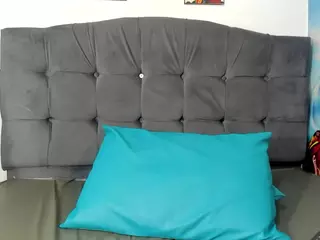 ZarayBlanket's Live Sex Cam Show