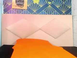ZarayBlanket's Live Sex Cam Show