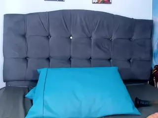 ZarayBlanket's Live Sex Cam Show