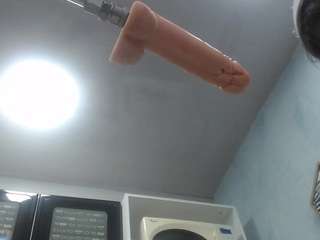 suckerdrool's CamSoda show and profile