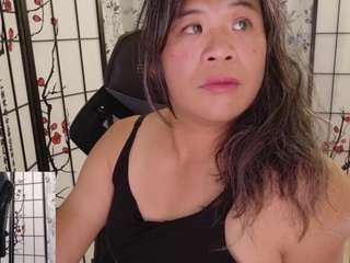 teheepyhalfling Live Webcam on CamSoda