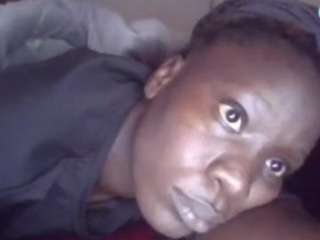 sexyybutty webcam model