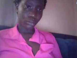 sexyybutty webcam
