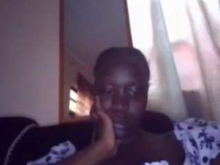 sexyybutty webcam model