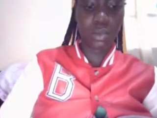 sexyybutty, female webcam model,  years old, on live webcam